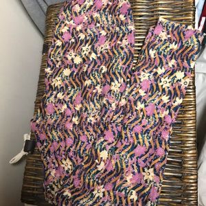 Lularoe tall and curvy